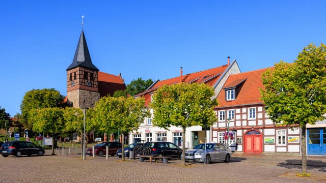 Gdzie leży Strasburg? Odkryj jego wyjątkową lokalizację w Europie Gdzie leży Strasburg? Odkryj jego wyjątkową lokalizację w Europie