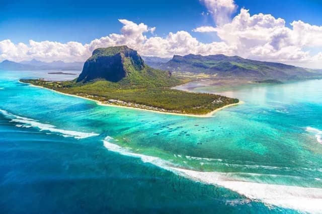 Mauritius pogoda kiedy jechać – uniknij deszczu i ciesz się słońcem Mauritius pogoda kiedy jechać – uniknij deszczu i ciesz się słońcem